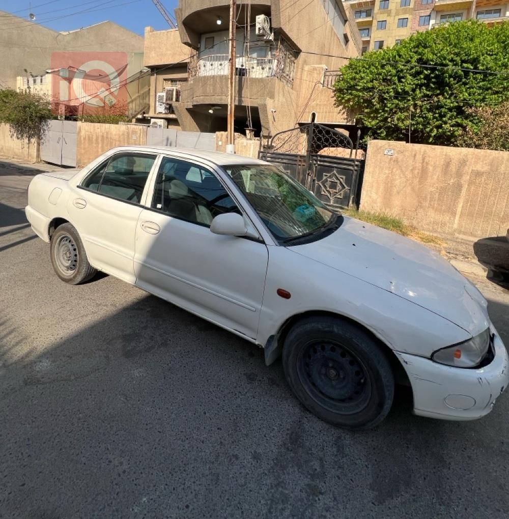 بروتون ويرا